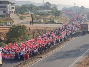 Nasik Mumbai Farmer march-3