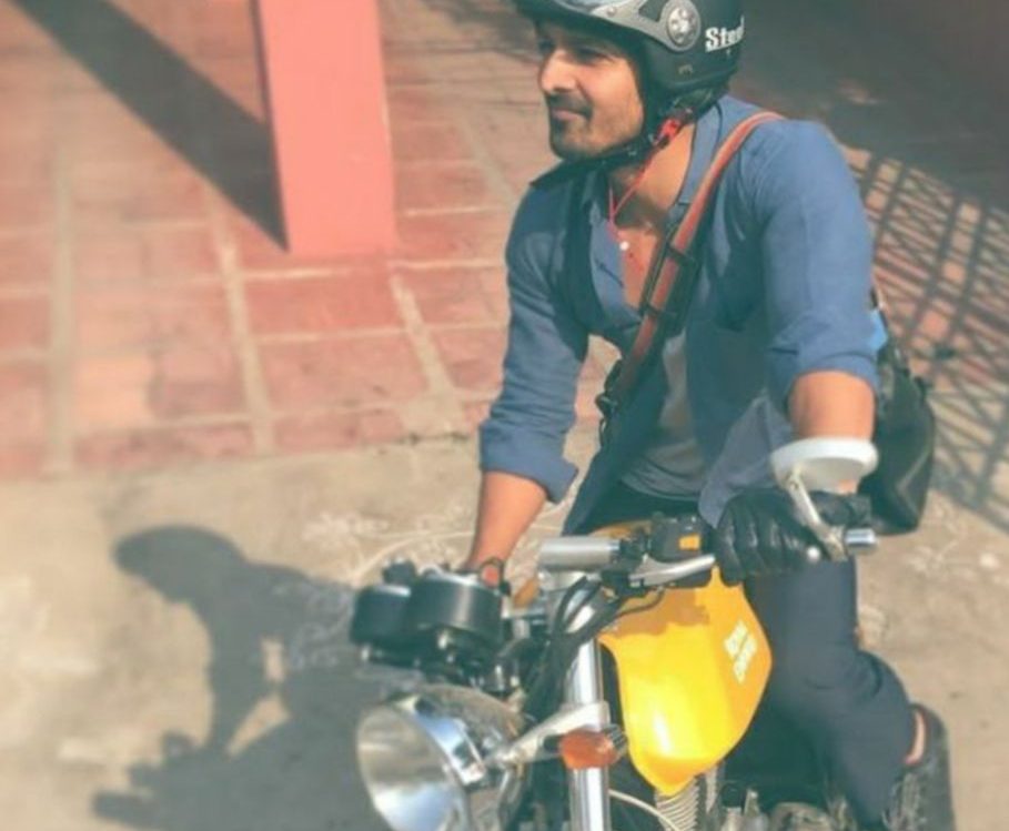 harshvardhan rane offer bike for oxygen