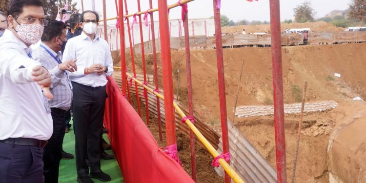 मा.मुख्यमंत्री घोडाझरी कालवाला भेट देण्यासाठी