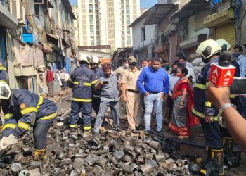 sakinaka fire mayor-2