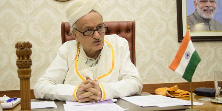 Hon Governor at University Convocation Prog 2