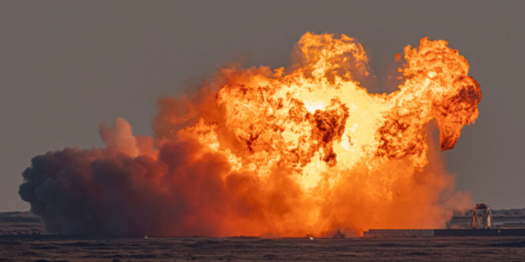 Spacex rocket explode