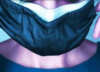 दुहेरी संरक्षणासाठी दुहेरी मास्‍क?