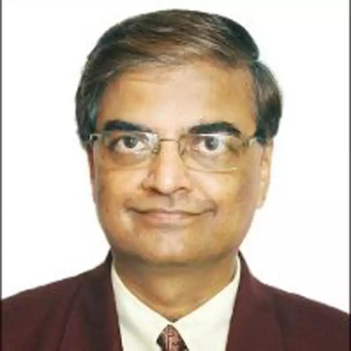 girish jakhotiya