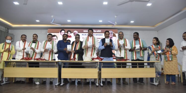 पंडित नेहरु इतिहासात महत्वपूर्ण होतेच, वर्तमानात महत्वपूर्ण आहेत आणि भविष्यातही राहतील!: प्रा. पुरुषोत्तम अगरवाल