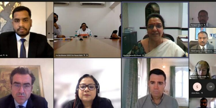 maharashtra and manchestar united