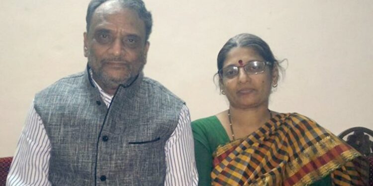 Shripal Sabins, Lalita Sabnis,