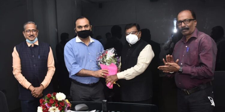 Deepak Kapoor add charge as Director General - DGIPR