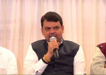 maharashtra assembly session fadnavis criticised mva government