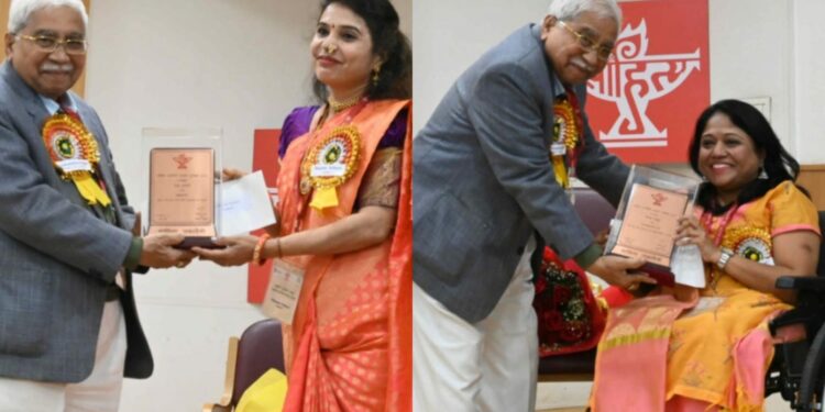 Sonali Nawangul and Dr. Manjusha Kulkarni receives Sahitya Akademi 2021 Translation Award
