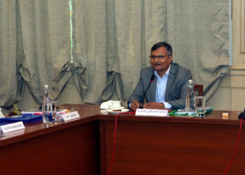 'कृषी आणि संग्लन क्षेत्रासाठी धोरण' या विषयावर सादरीकरण 1