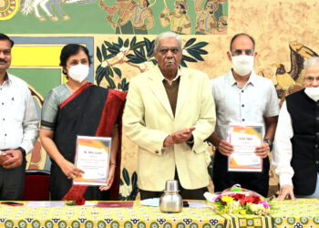 Dr. Nagnath Kotapalle at Vasudha Paranjape Memorial Awards