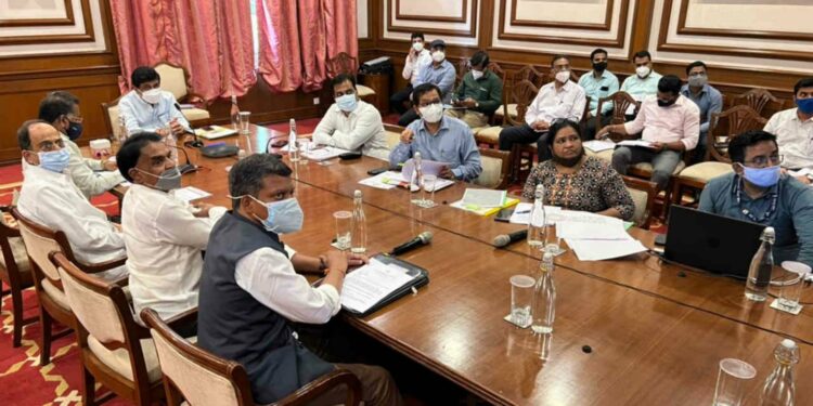 Ashok Chavan Instructions for Ratnagiri-kolhapur ghat road