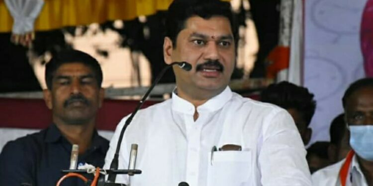 dhananjay munde