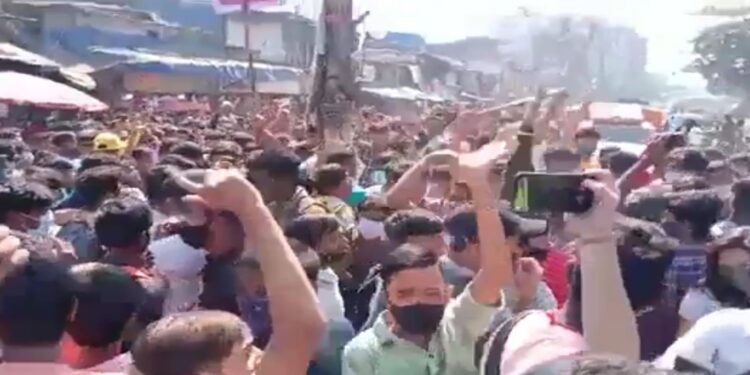 10 12 STUDENTS AGITATION