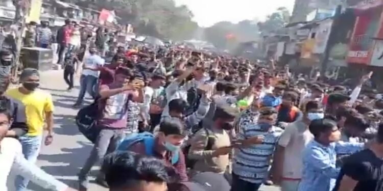 Students Agitation for offline exam