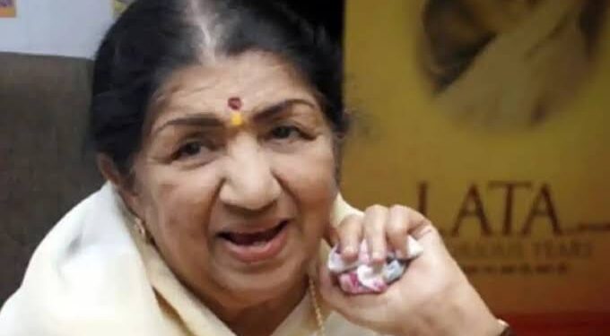 Singer Lata Mangeshkar