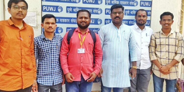 Aundh students demand immediate start of punjabrao deshmukh hostel