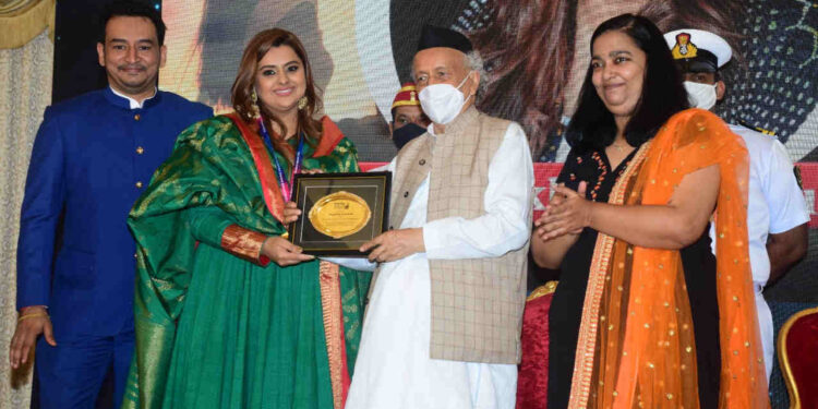 Governor Koshyari felicitates 'Powerful Women of the Year' 3
