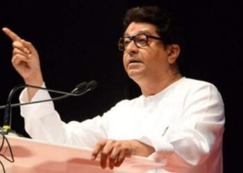 Raj Thackeray (2)