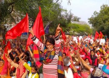 AnganWadi employees protest