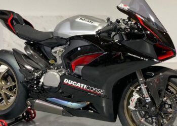 ducati Panigale V2