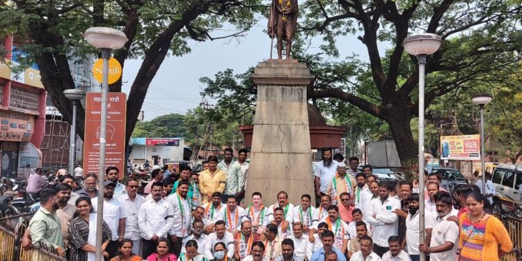 NCP's agitation against the attack on Sharad Pawar's house