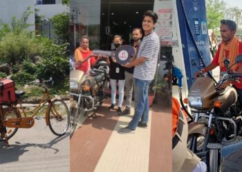 Zomato Delivery Boy Durga Meena