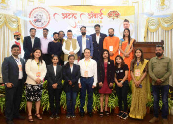 Maharashtra Governor presents Atal Awards to Sportspersons and achievers