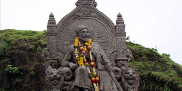 Dr ganesh golekar on insult of national heros main