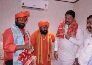 Ayodhya Mahanta Invited Nana Patole to visit Ayodhya