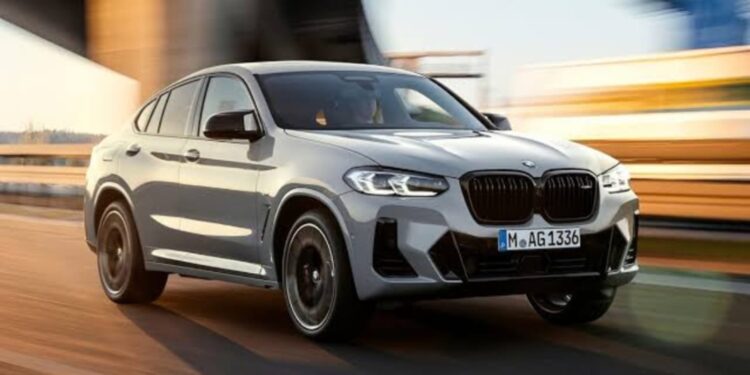BMW X4 Silver Shadow