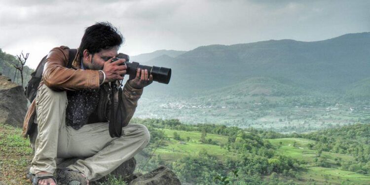 Mayur Joshi Article on camera lens