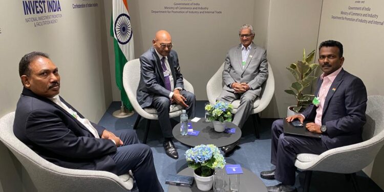 maharashtra completes 80,000 cr contracts in 3 days of DAVOS Council