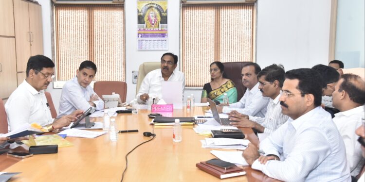 मा.मंत्री जयंत पाटील यांची मीरा भाईंदर पाणी बाबत बैठक 2