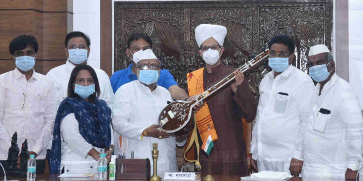 Invitation to CM Uddhav Thackeray for Ashadi Maha Puja