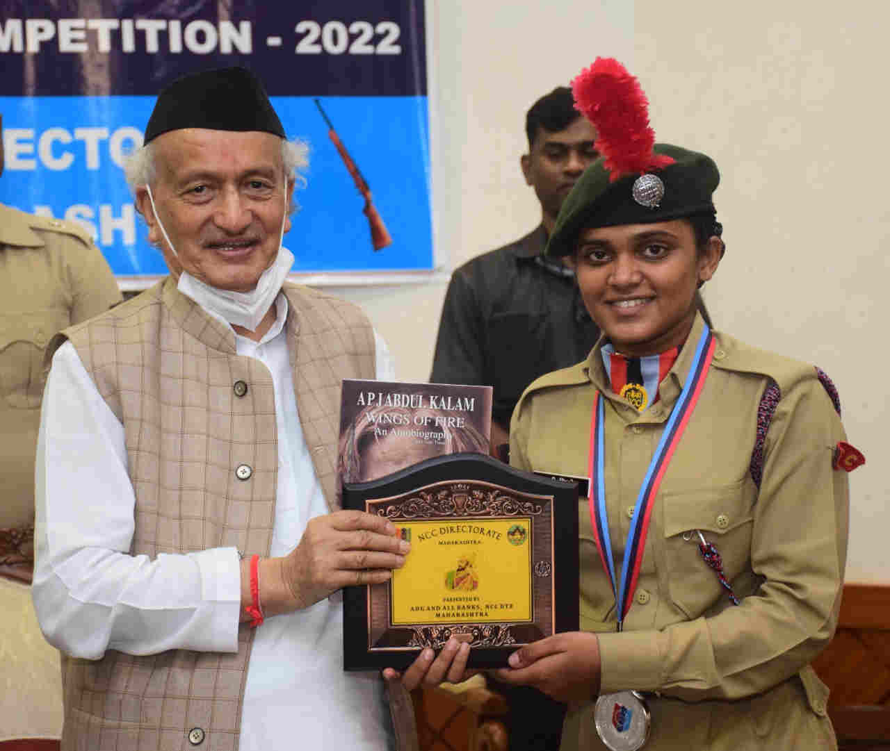 Governor Koshyari pats Maha NCC cadets for winning Inter Directorate Shooting Championships 1