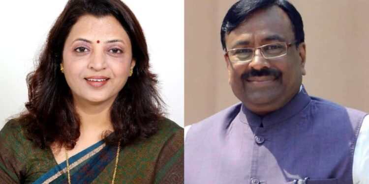 Manisha kayande slams Sudhir Mungantiwar Statement