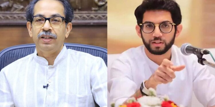 Shiv Sainiks support Uddhav Thackeray (2)