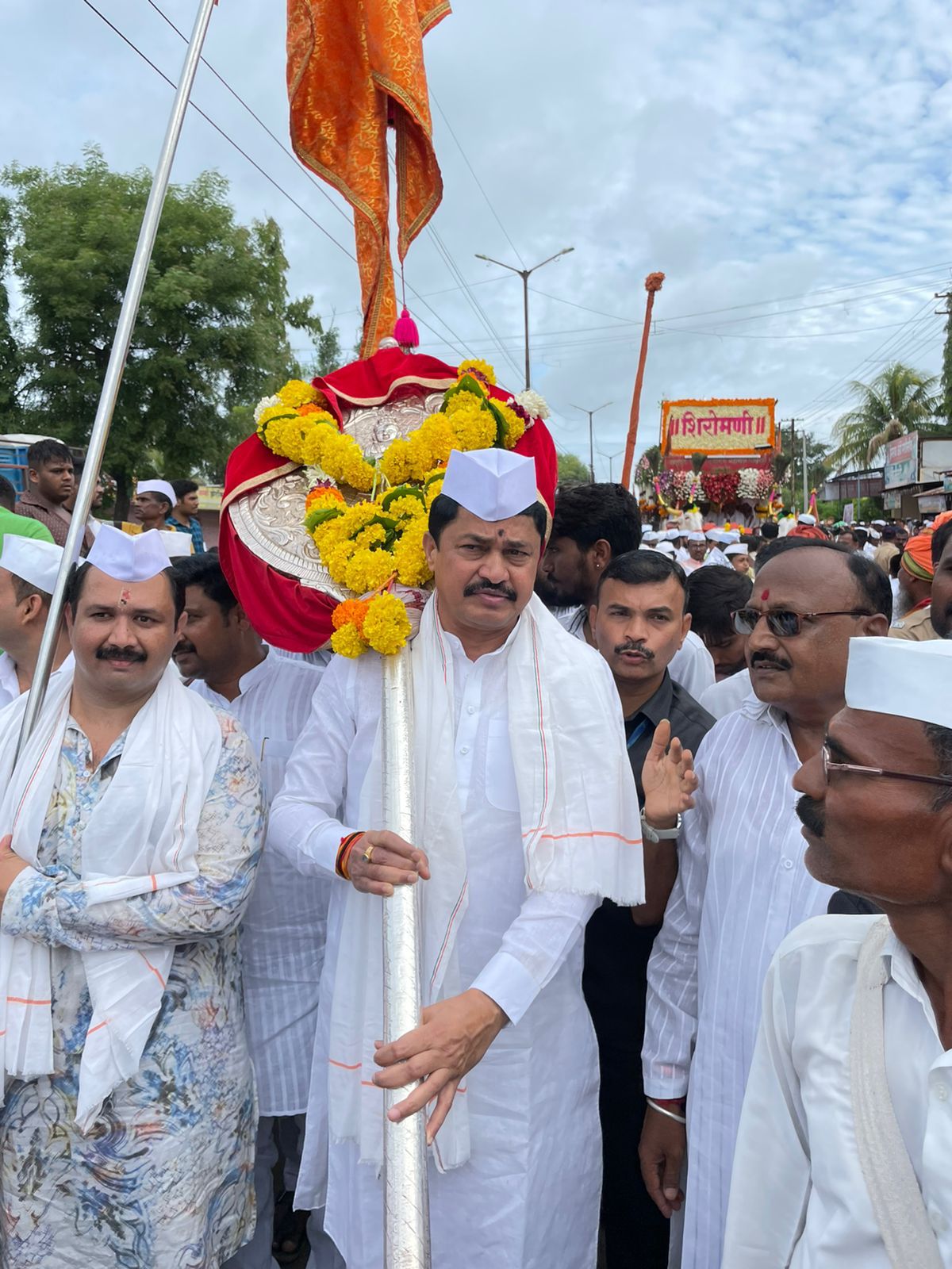 Nana Patole In Tukaram maharaj palkhi