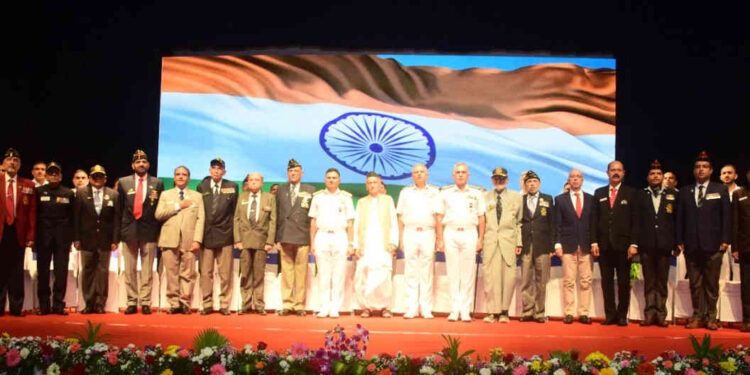 Gallantry Awardees of Indian Navy -01 (2)