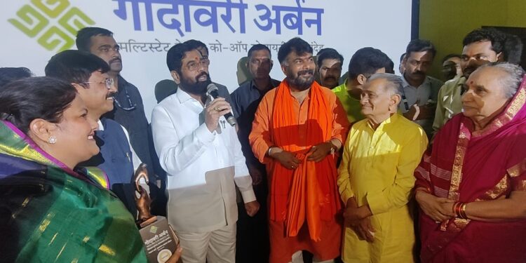 Hon CM at Nanded Prog 1