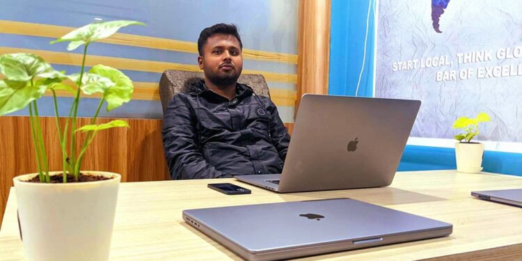 Technologist Aman Pandey