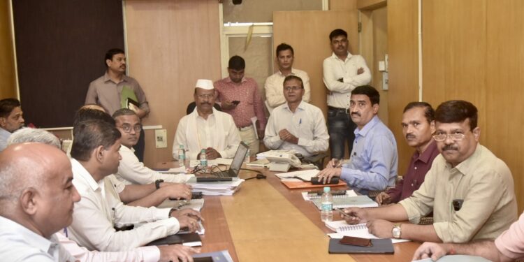 कृषी विभाग आढावा बैठक (2)