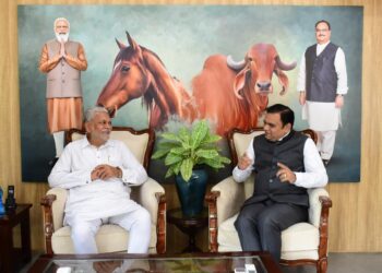 ॲड. राहूल नार्वेकर यांनी घेतली भेट 2