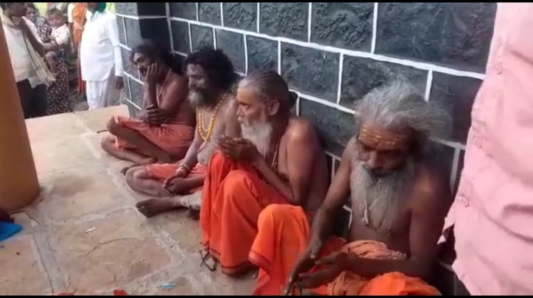 Four Sadhus Beaten In Sangli (2)