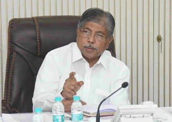 Min Chandrakant Dada Patil Sir meeting 1