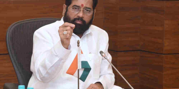 मा.मुख्यमंत्री यांच्या उपस्थितीत सुशासन नियमावली तयार करण्याकरिता नियुक्त समितीची बैठक 2