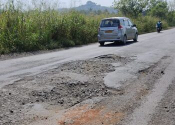 titwala undevelop road