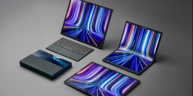 Zenbook 17 Fold OLED